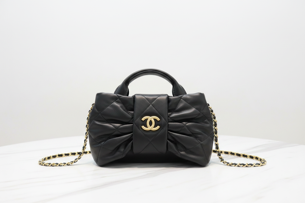 Chanel Bow Bag Studio 25x13