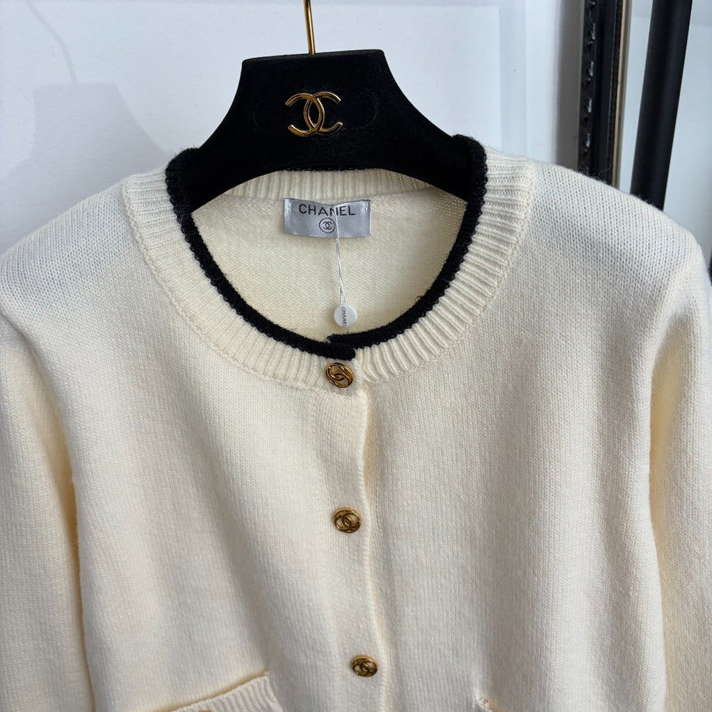Sweter #CH02