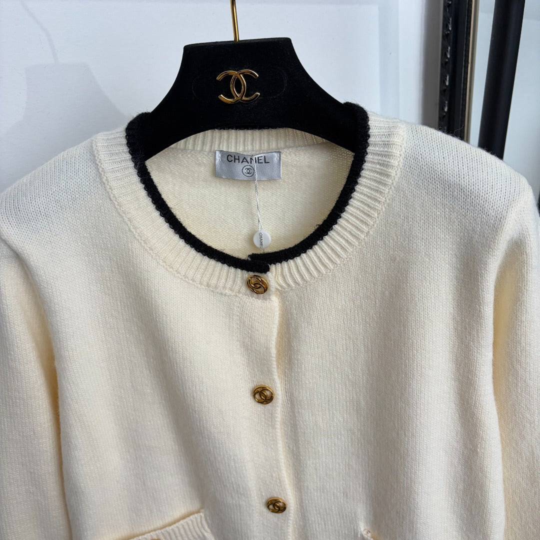 Sweter #CH02